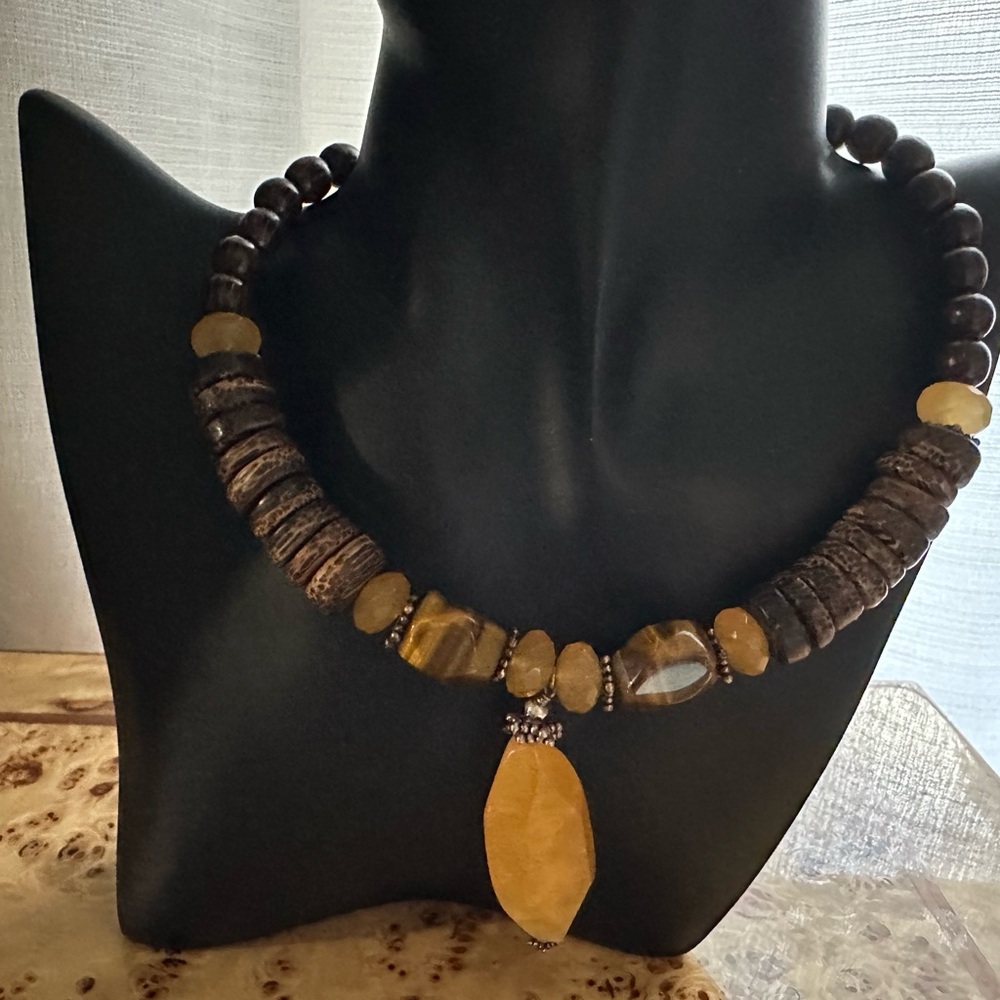 Silpada Sterling Silver Tigers Eye Honey Jade and Wooden Bead Necklace 16-17 in
